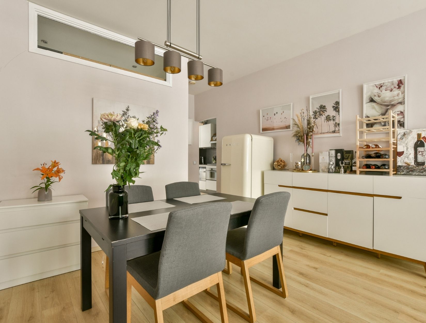 Can I buy a gift card for home cleaning services?